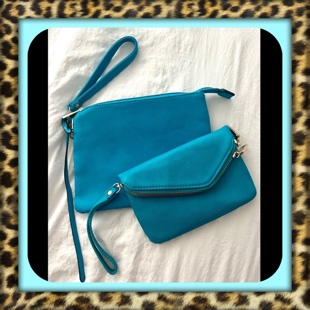 👑✅PRICE FIRM✅Urban Expressions Teal Blue Clutch Wristlet Set with Silver Accents